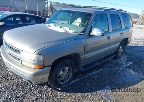 2001 Chevrolet Tahoe Lt z USA, uszkodzony, nr VIN 1GNEC13T71R119421